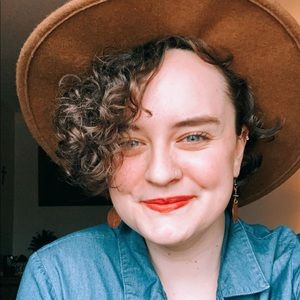 Meet your Posher, Madeline